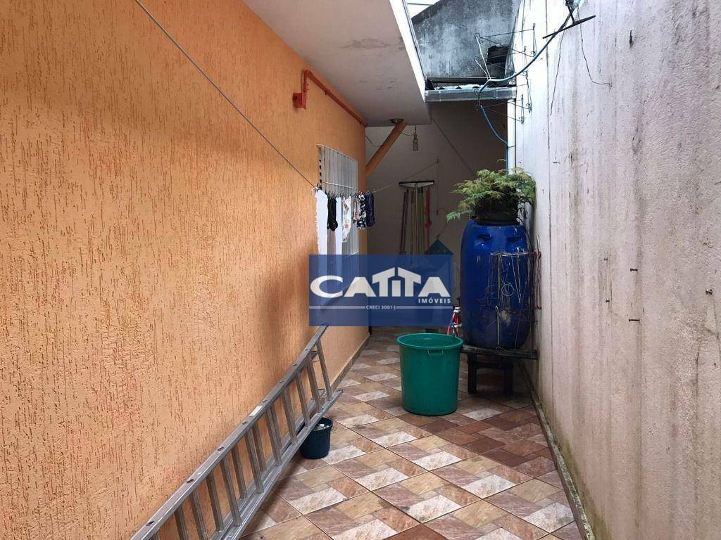 Sobrado à venda com 3 quartos, 130m² - Foto 4