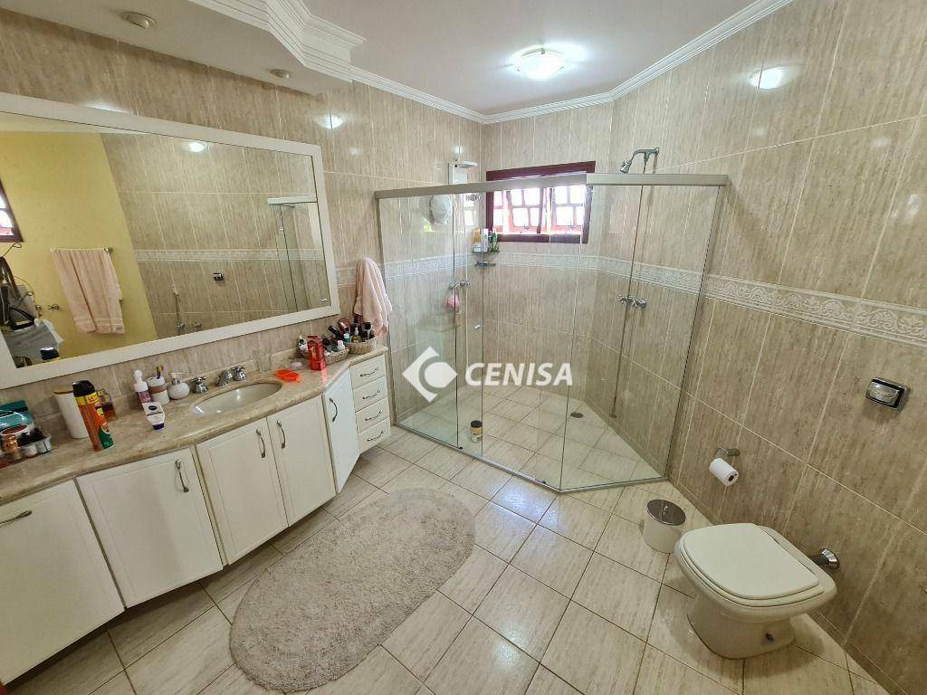 Casa à venda com 3 quartos, 240m² - Foto 15