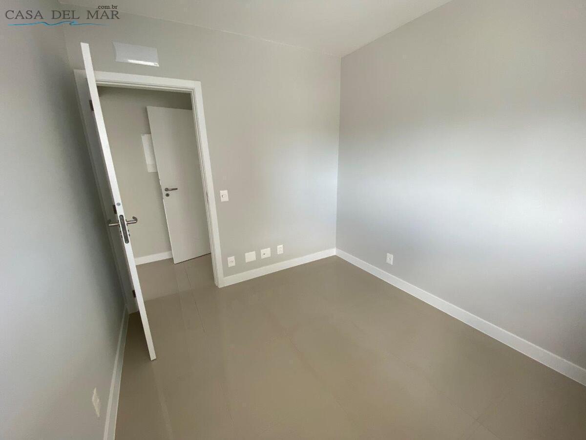 Apartamento à venda com 3 quartos, 95m² - Foto 23