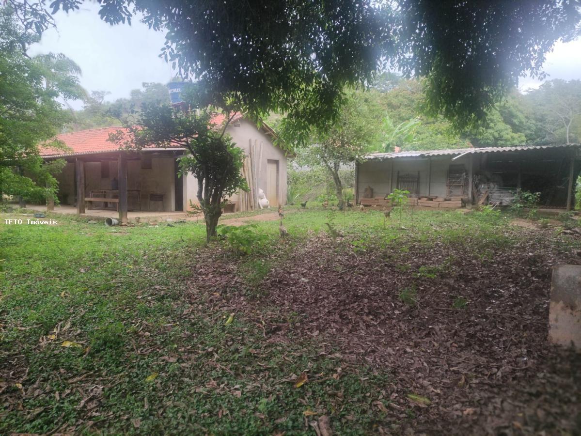 Fazenda à venda com 2 quartos, 3000m² - Foto 1