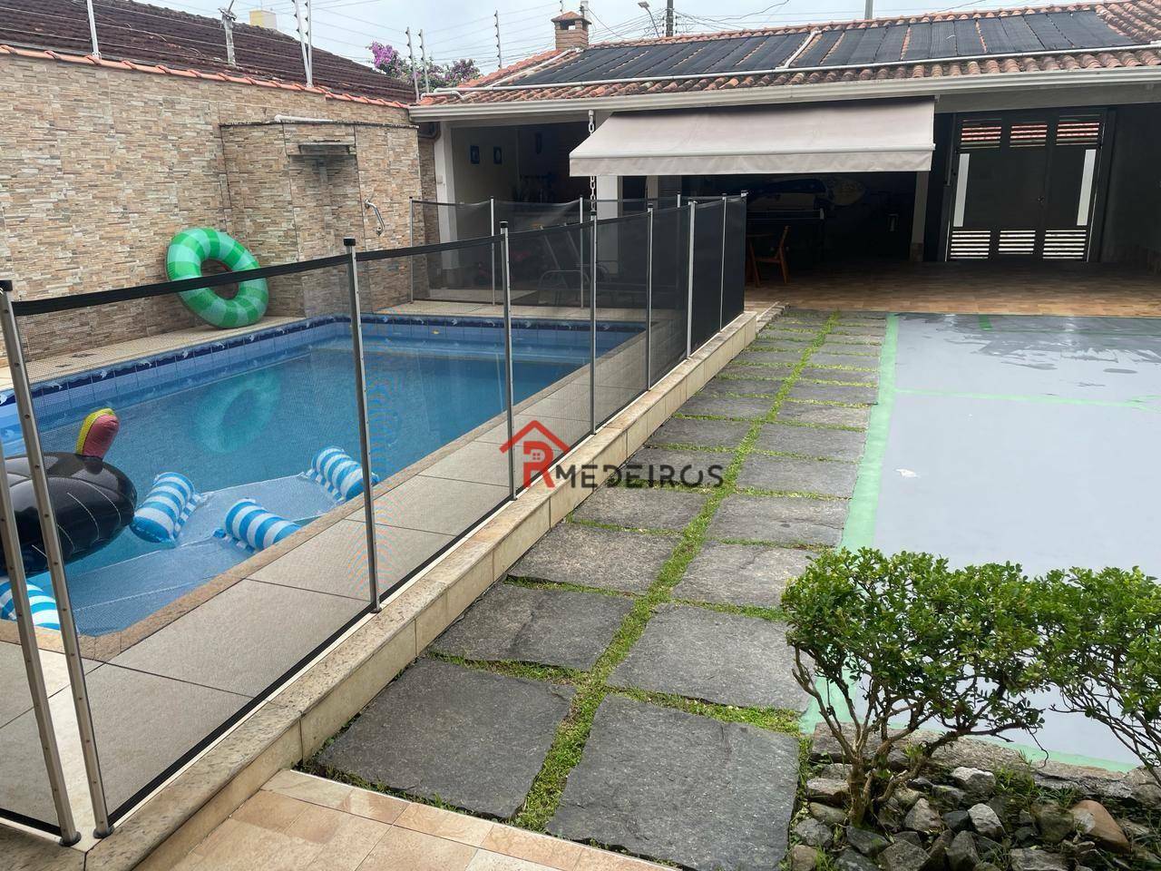 Casa à venda com 3 quartos, 211m² - Foto 22