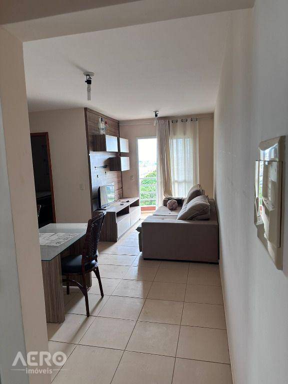 Apartamento à venda com 2 quartos, 60m² - Foto 13