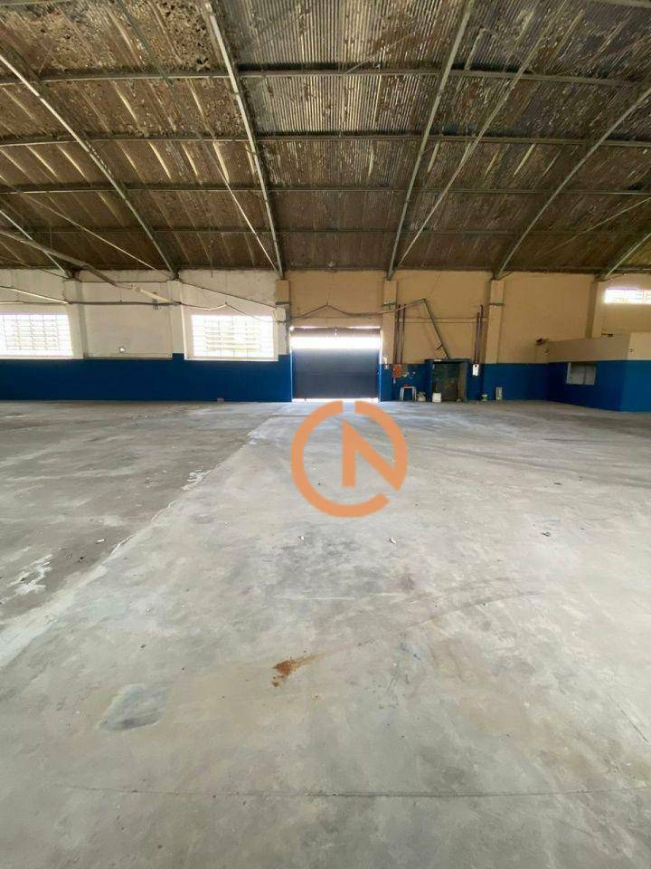 Depósito-Galpão-Armazém para alugar, 1000m² - Foto 12