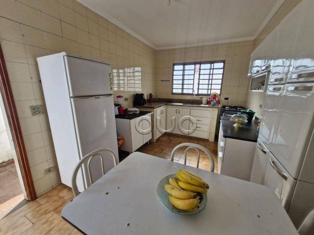 Casa à venda com 3 quartos, 143m² - Foto 11
