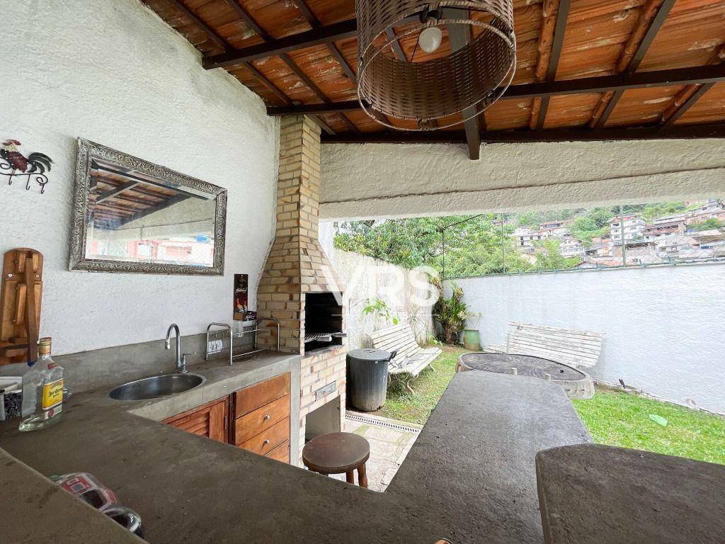 Casa à venda com 3 quartos, 110m² - Foto 5