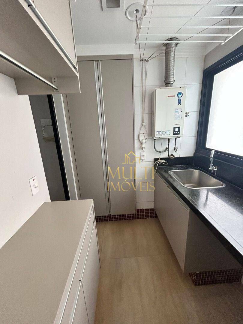 Apartamento à venda com 3 quartos, 157m² - Foto 16