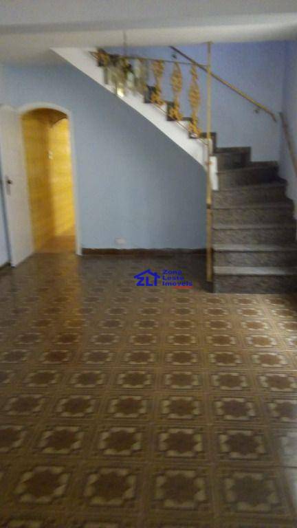 Sobrado à venda com 4 quartos, 100m² - Foto 42