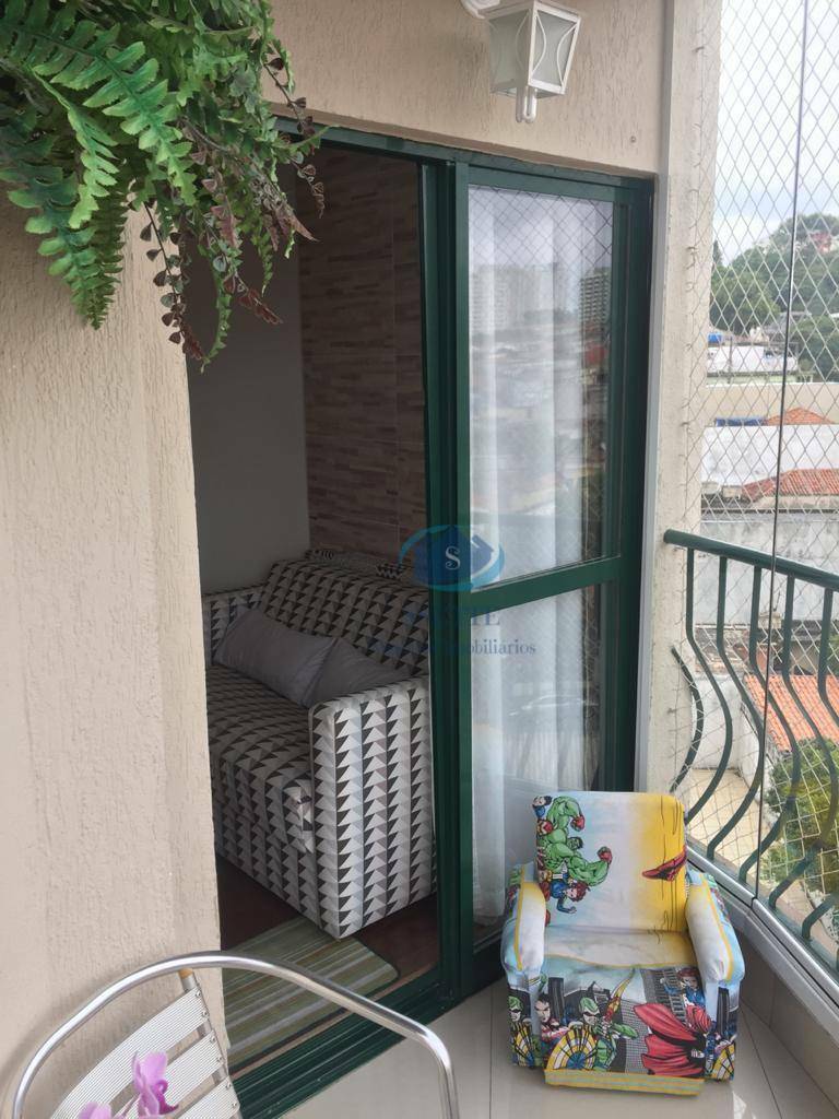 Apartamento à venda com 3 quartos, 70m² - Foto 11