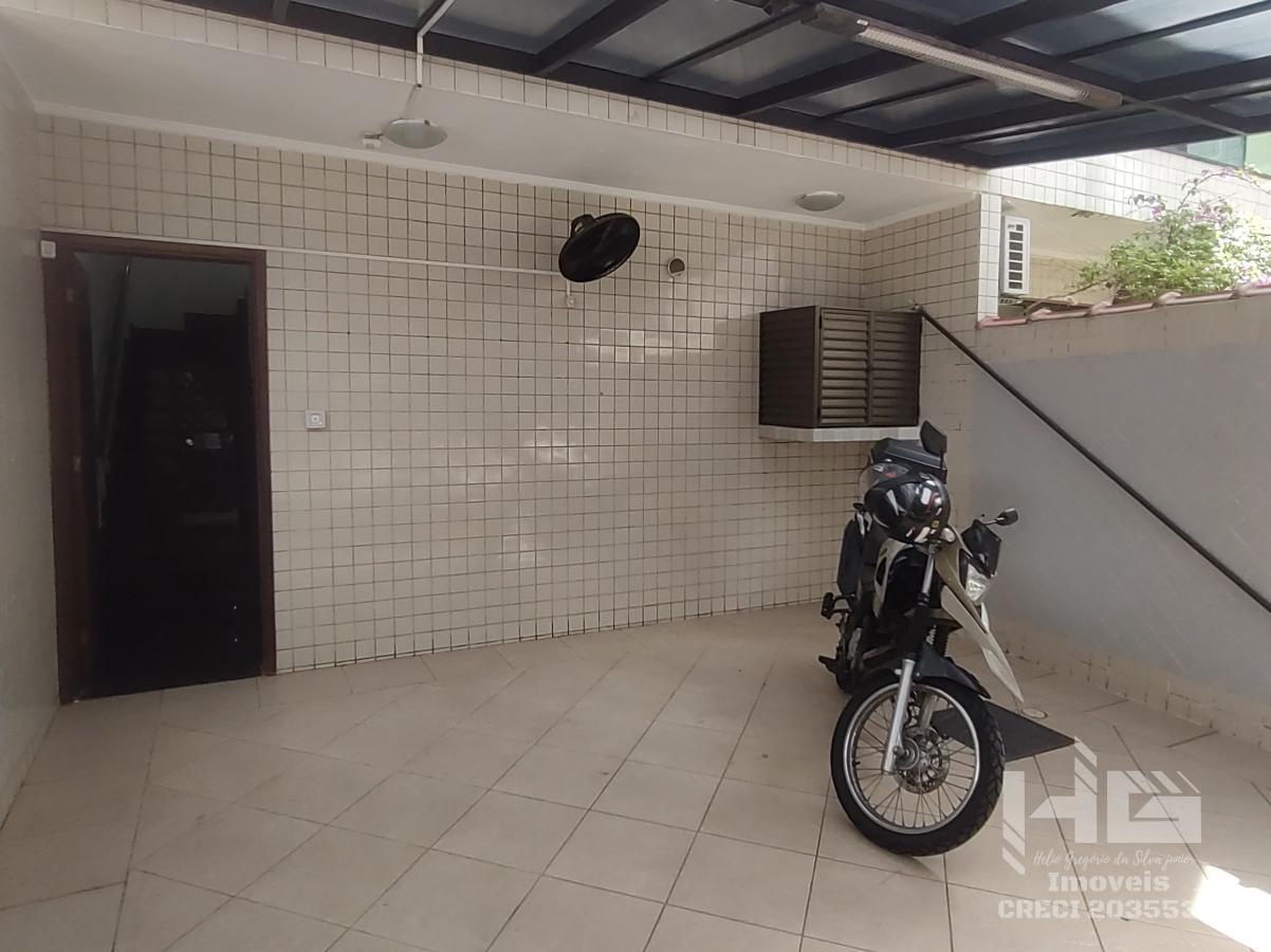 Sobrado à venda com 3 quartos, 200m² - Foto 43