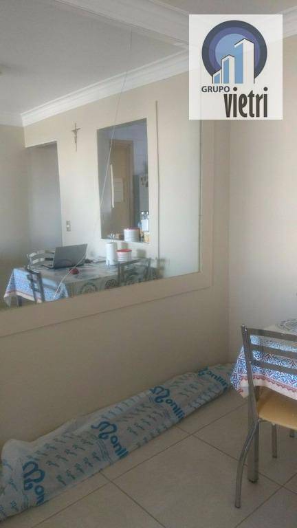 Apartamento à venda com 3 quartos, 68m² - Foto 11