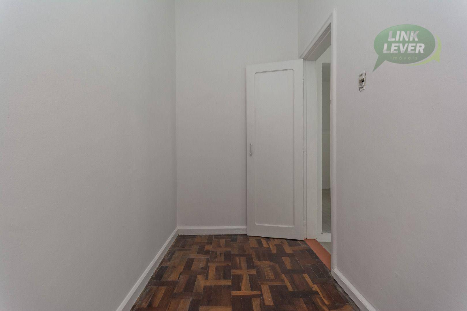 Apartamento para alugar com 3 quartos, 135m² - Foto 43