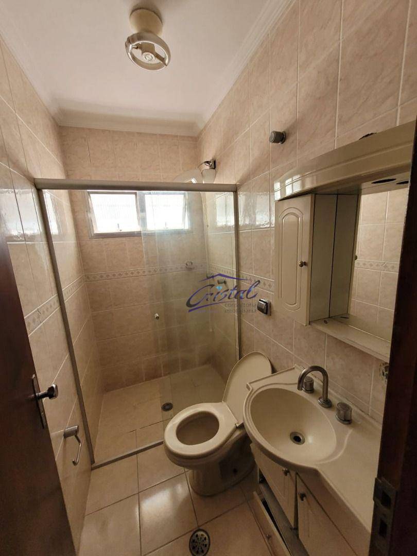 Casa à venda com 3 quartos, 180m² - Foto 17