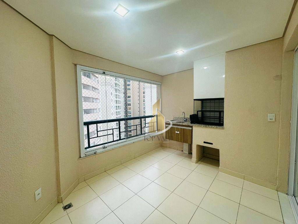 Apartamento à venda com 2 quartos, 67m² - Foto 1