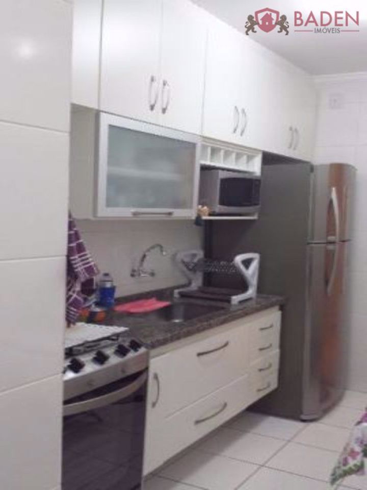 Apartamento à venda com 2 quartos, 52m² - Foto 5