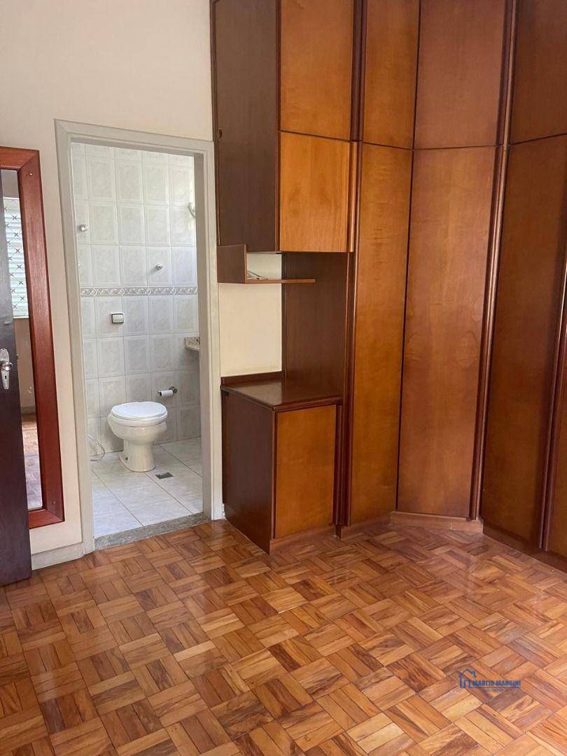 Casa à venda com 3 quartos, 194m² - Foto 14