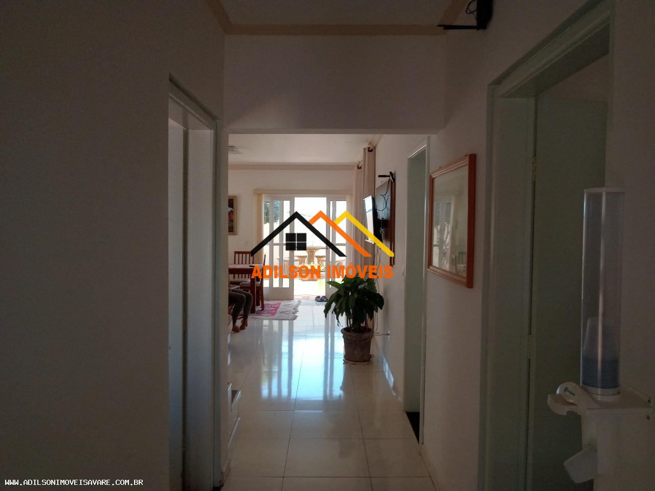 Casa à venda com 5 quartos, 265m² - Foto 13