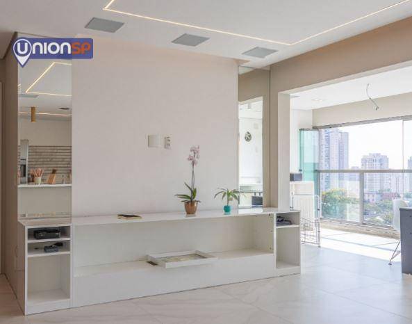 Apartamento à venda com 3 quartos, 108m² - Foto 2