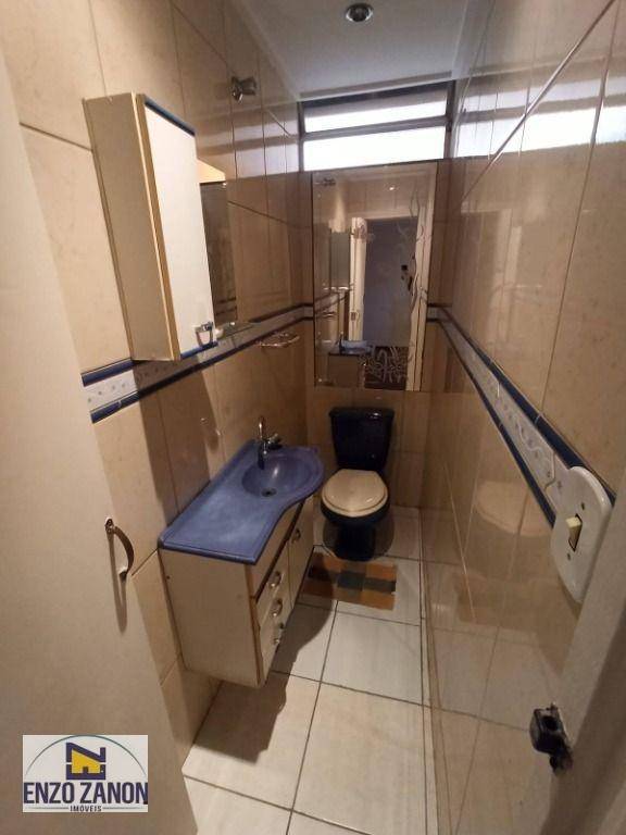 Casa à venda com 3 quartos, 300m² - Foto 12