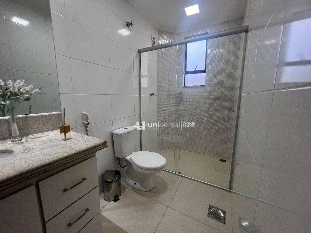 Apartamento à venda com 3 quartos, 158m² - Foto 13