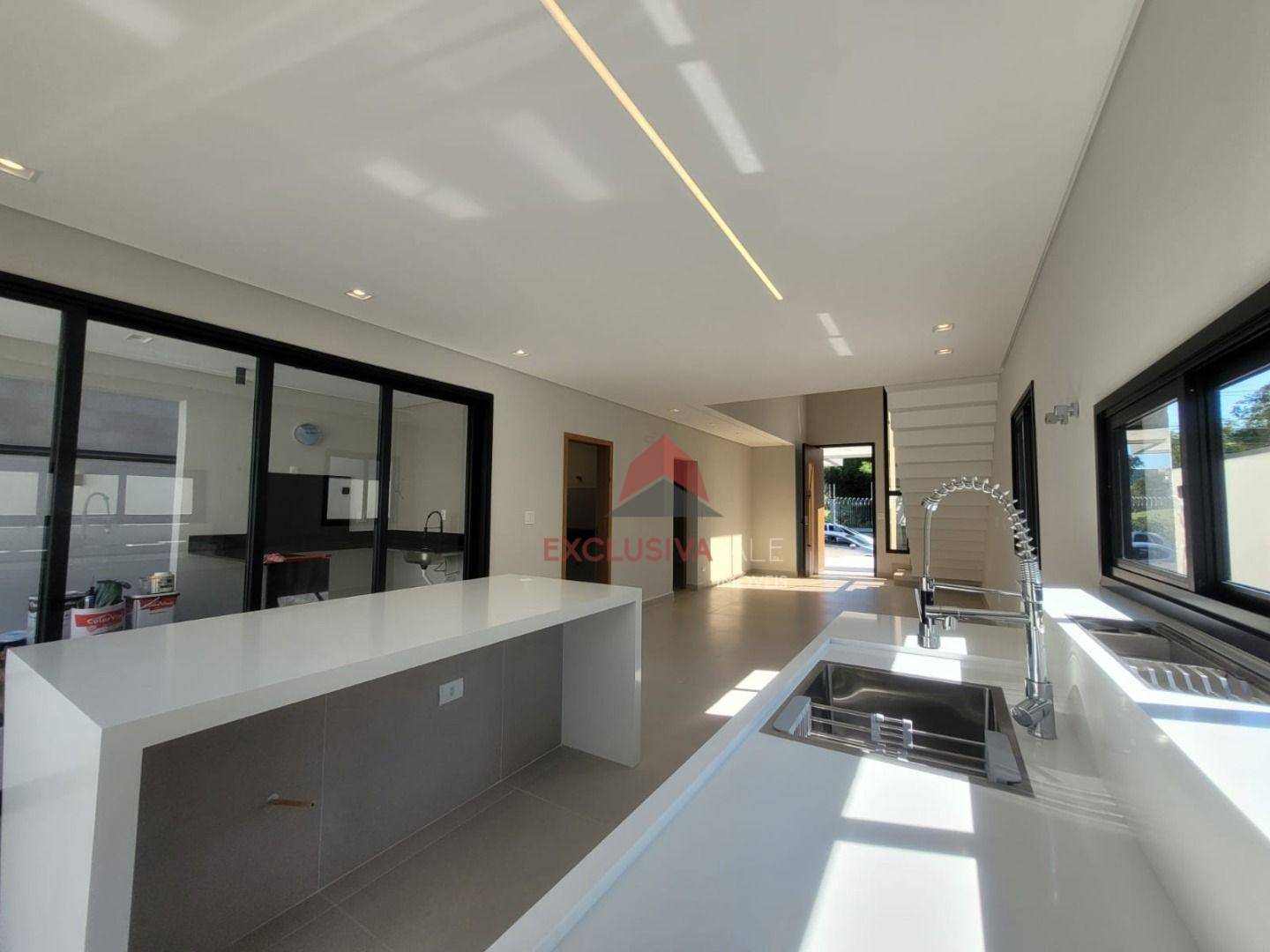 Casa de Condomínio à venda com 3 quartos, 200m² - Foto 6