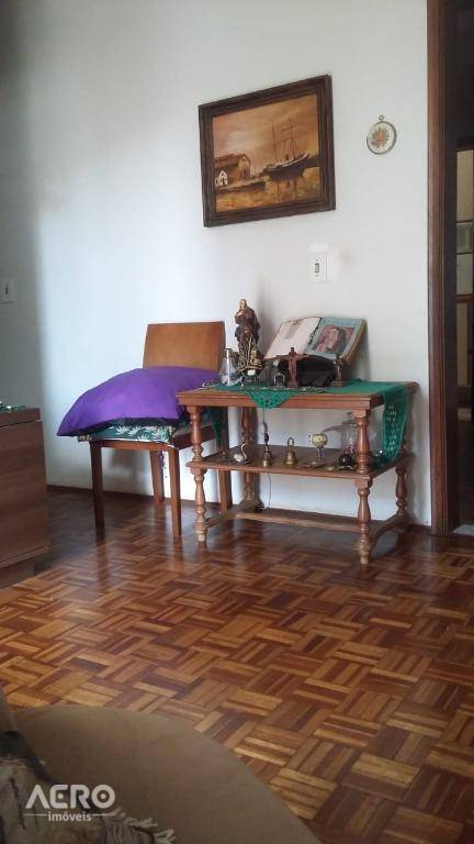 Apartamento à venda com 3 quartos, 91m² - Foto 16