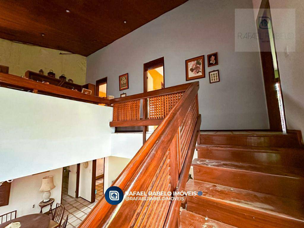 Casa à venda com 4 quartos, 230m² - Foto 14