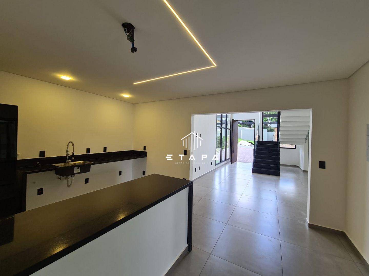 Casa de Condomínio à venda com 3 quartos, 221m² - Foto 9