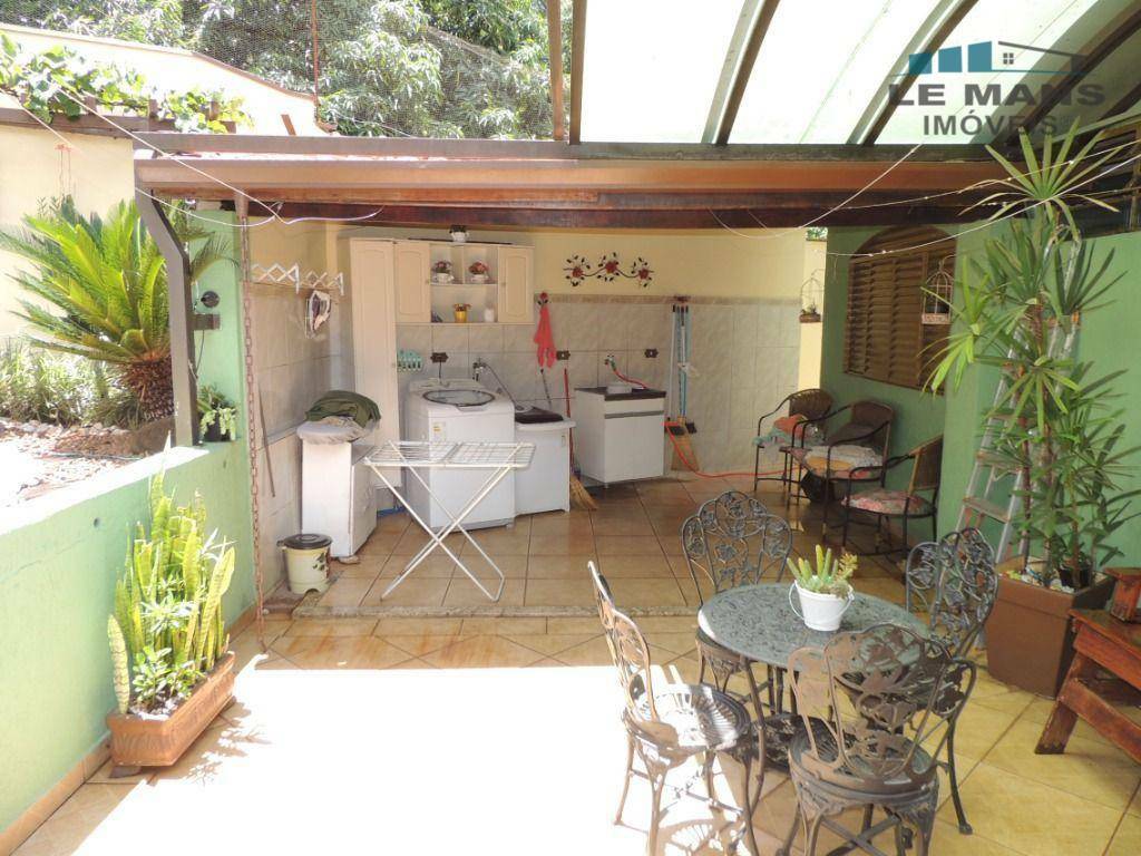 Casa à venda com 3 quartos, 114m² - Foto 27