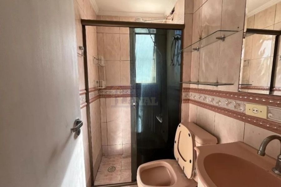 Apartamento à venda com 2 quartos, 68m² - Foto 11