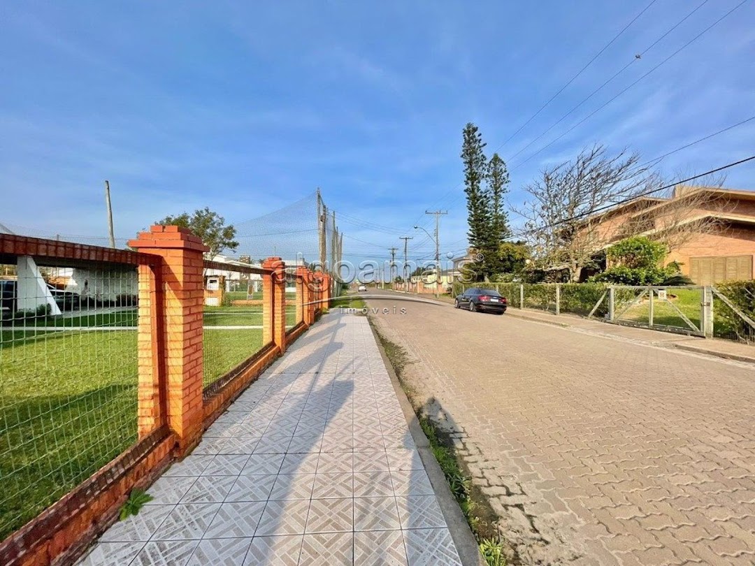 Casa à venda com 3 quartos, 200m² - Foto 3