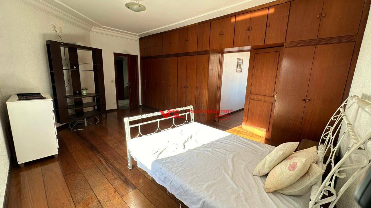 Sobrado à venda com 5 quartos, 380m² - Foto 12