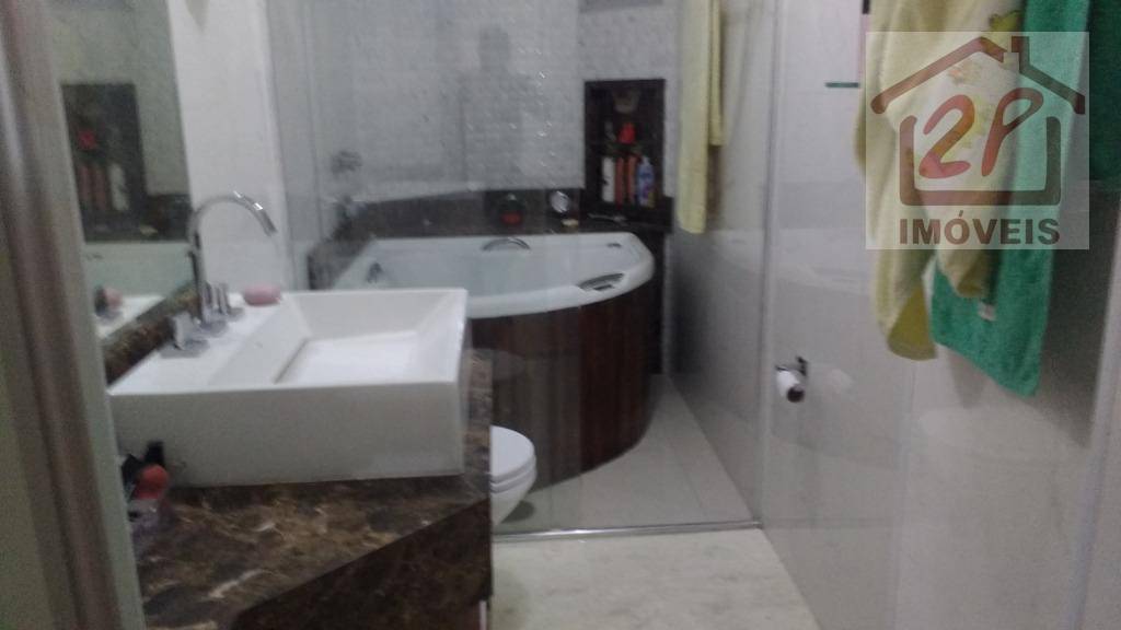 Apartamento à venda com 4 quartos, 204m² - Foto 30