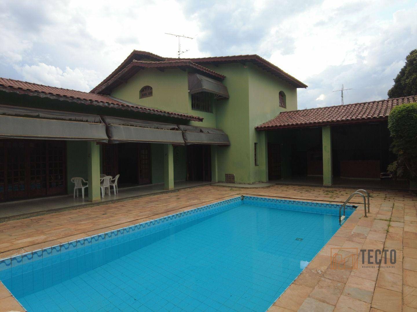 Casa à venda e aluguel com 3 quartos, 384m² - Foto 32