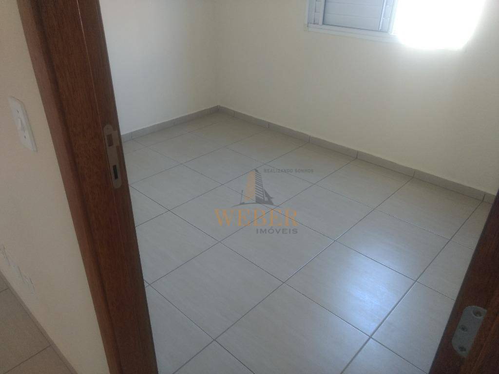 Apartamento à venda com 2 quartos, 47m² - Foto 17