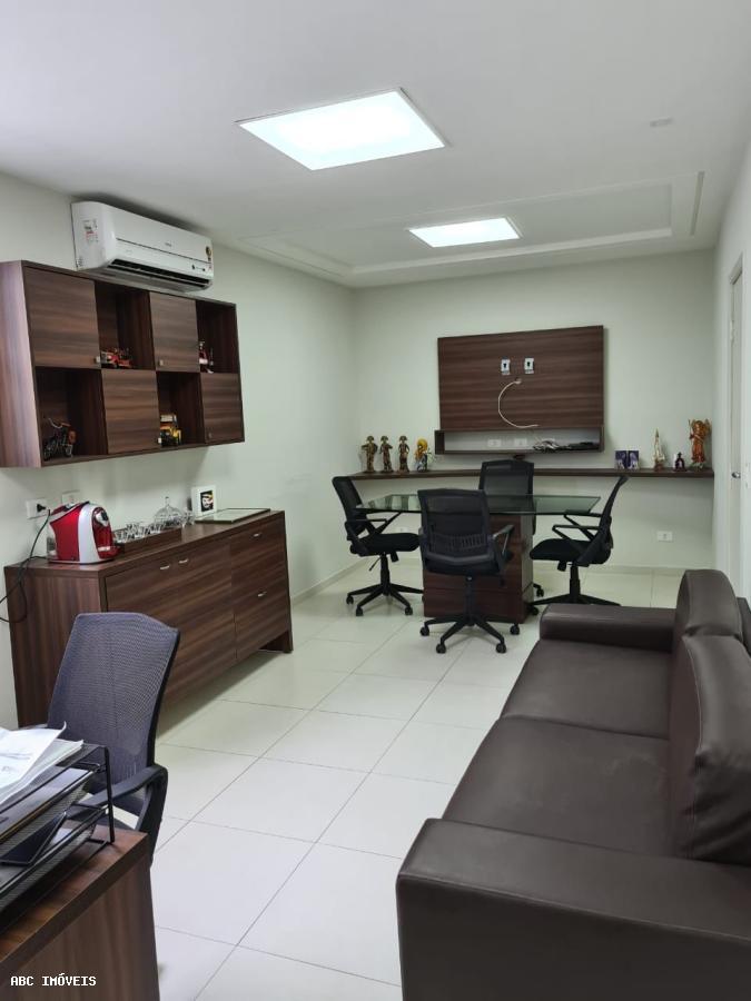 Prédio Inteiro para alugar com 1 quarto, 550m² - Foto 11