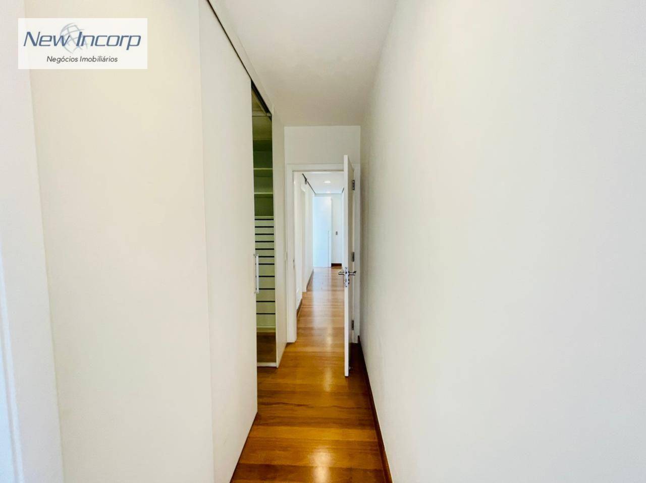 Apartamento à venda com 3 quartos, 215m² - Foto 11