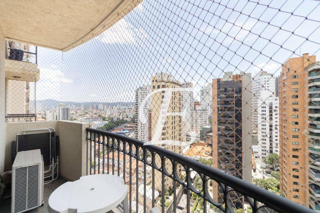 Apartamento à venda com 3 quartos, 142m² - Foto 9