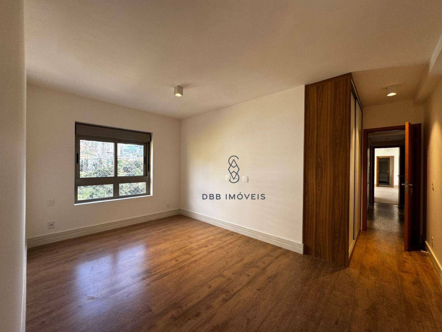 Apartamento à venda com 4 quartos, 163m² - Foto 16