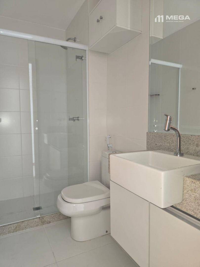 Apartamento à venda com 3 quartos, 101m² - Foto 7