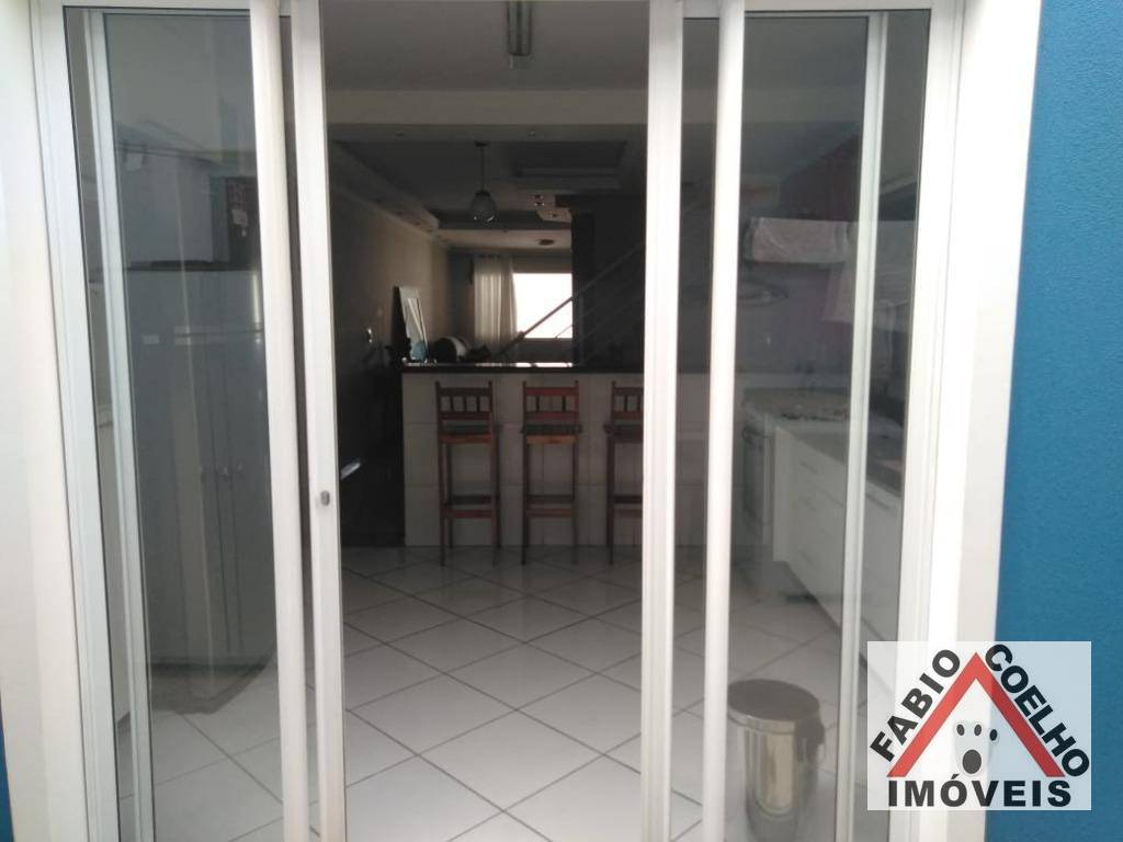 Sobrado à venda com 3 quartos, 210m² - Foto 16