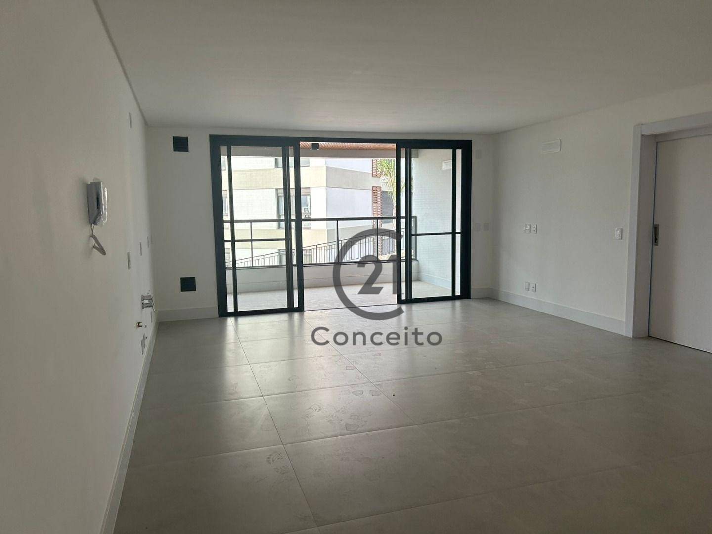 Apartamento à venda com 3 quartos, 134m² - Foto 6