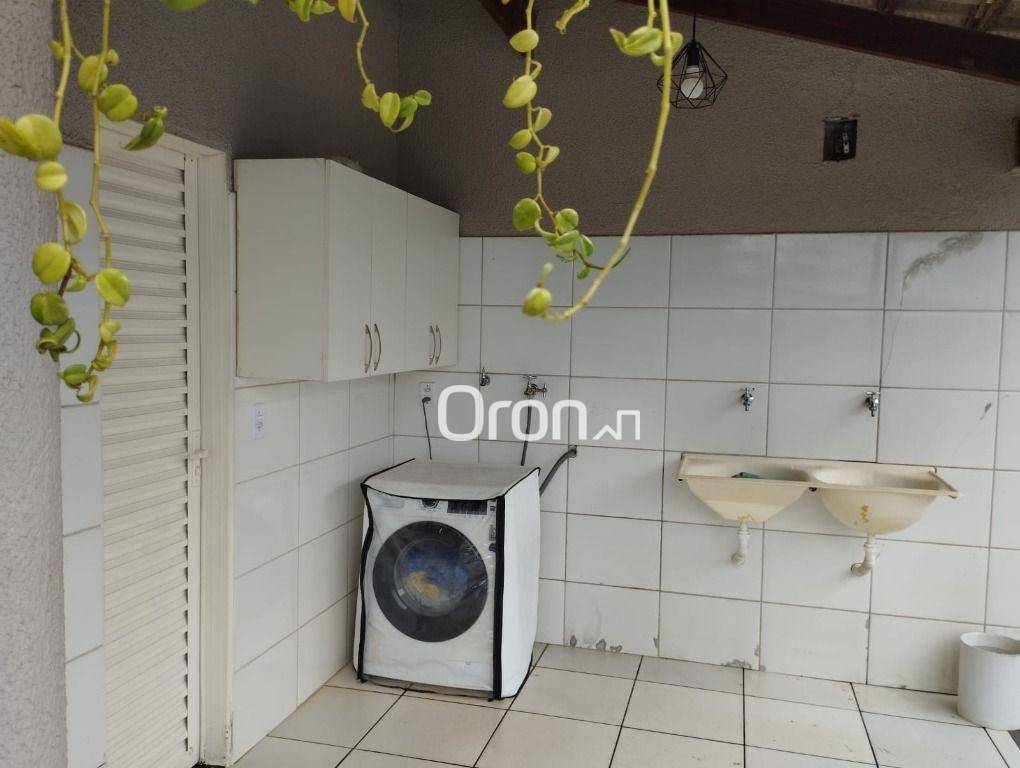 Casa à venda com 3 quartos, 200m² - Foto 21