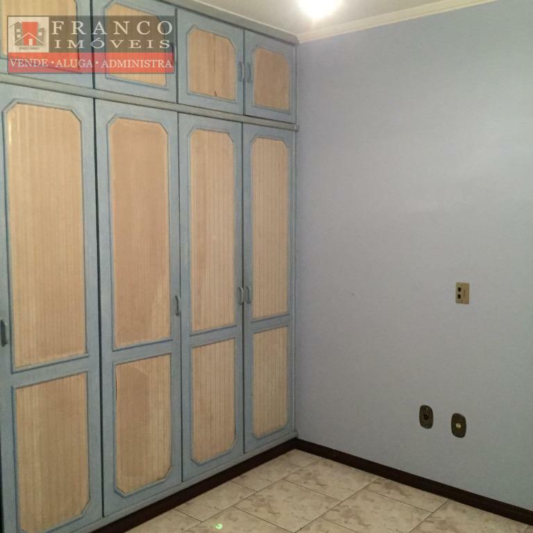 Casa de Condomínio à venda com 4 quartos, 389m² - Foto 23