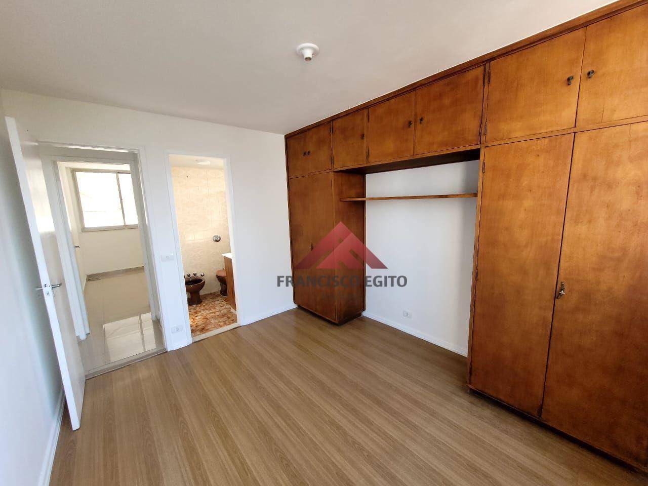 Apartamento para alugar com 3 quartos, 120m² - Foto 6