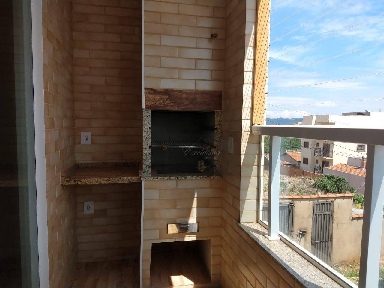 Apartamento à venda com 3 quartos, 125M2 - Foto 1