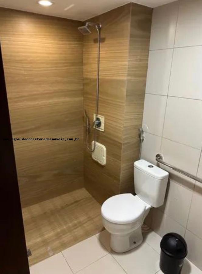 Apartamento à venda com 3 quartos, 225m² - Foto 16