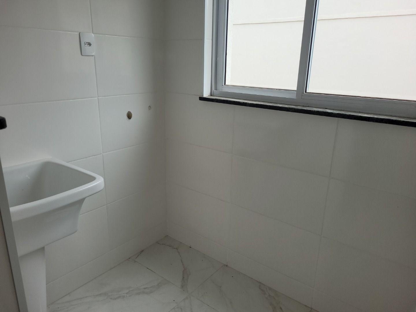 Apartamento à venda com 2 quartos, 70m² - Foto 6