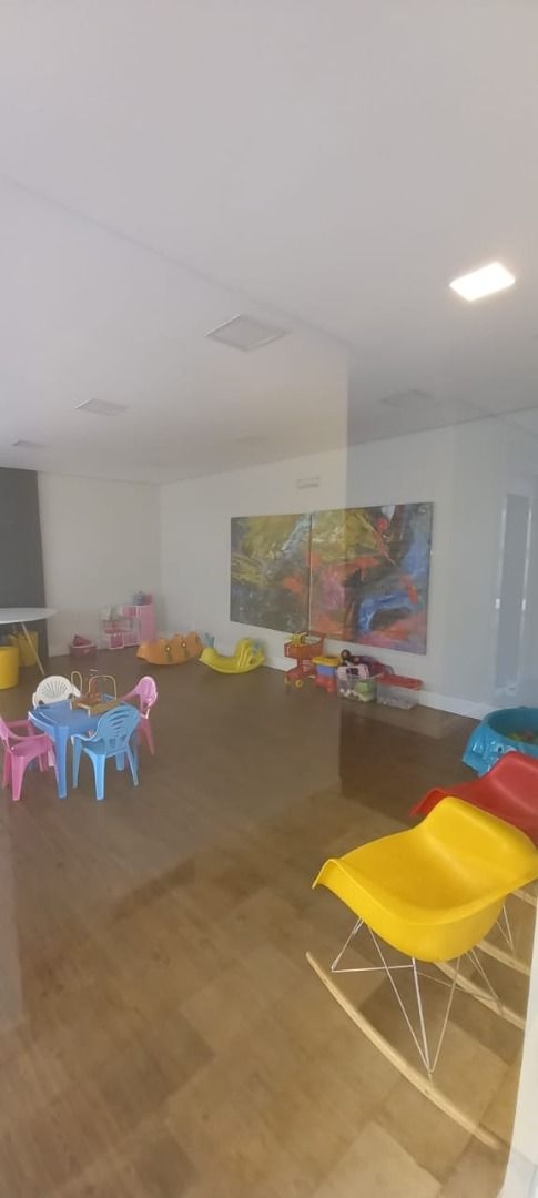 Apartamento à venda com 3 quartos, 97m² - Foto 18