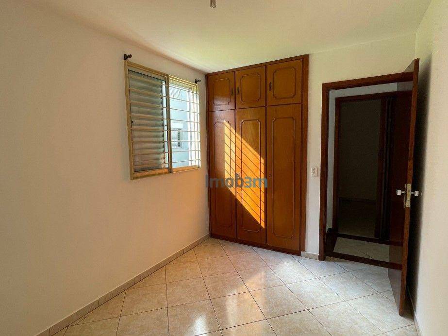 Apartamento à venda com 3 quartos, 65m² - Foto 13