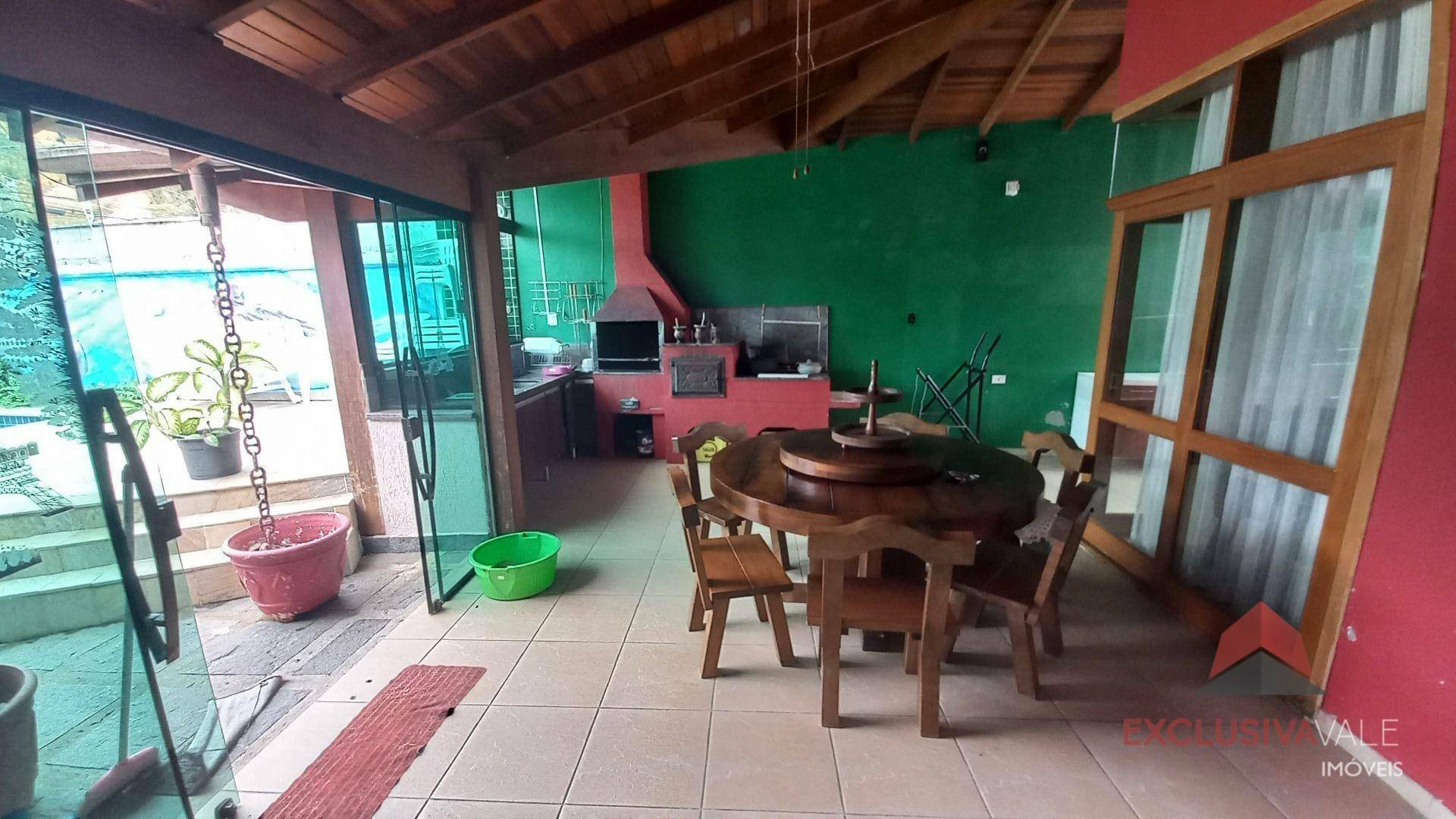 Casa à venda com 4 quartos, 199m² - Foto 17